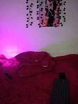 Snapshot of Keyla-moon chatting on June 19, 2026, 5:13 am Keyla-moon online show from June 19, 2026, 5:13 am