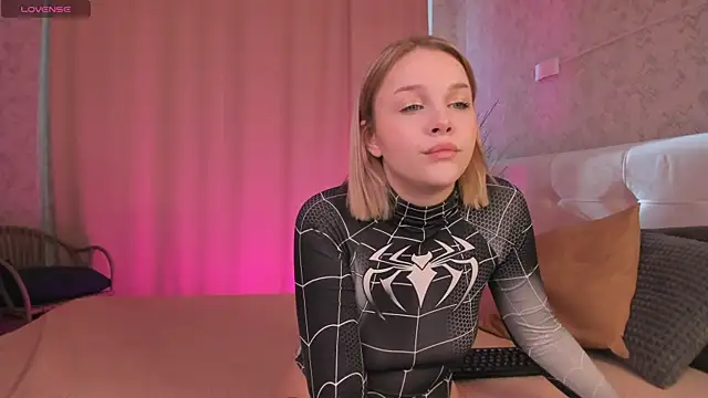 Snapshot of Jenifer_lo chatting on February 24, 2026, 9:21 am Jenifer lo online show from February 24, 2026, 9:21 am