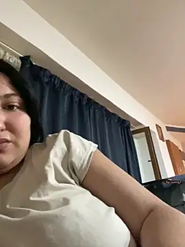 Amber Sinn online show from June 15, 2026, 9:14 pm