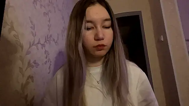 Snapshot of UrrKitty chatting on February 17, 2026, 6:27 pm UrrKitty online show from February 17, 2026, 6:27 pm