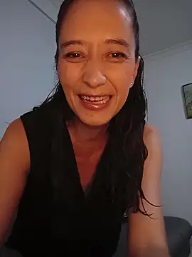 Aurabloom 1 online show from April 5, 2026, 10:44 am