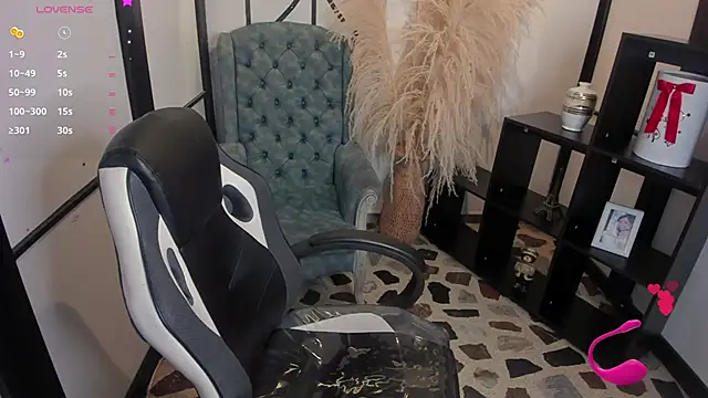 Snapshot of AngelDoll_1 chatting on February 6, 2026, 7:21 pm AngelDoll 1 online show from February 6, 2026, 7:21 pm