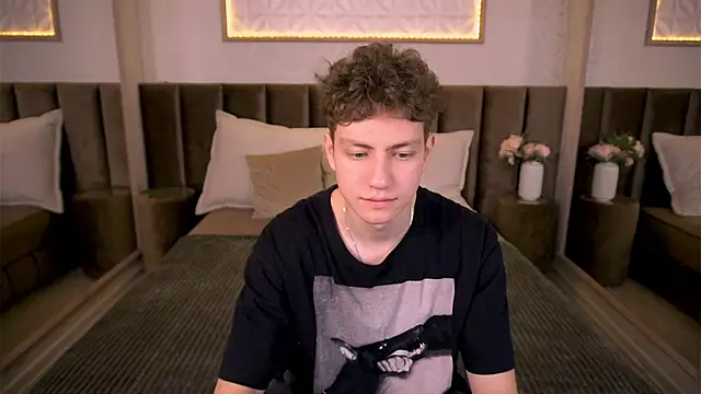 StefanBev online show from February 12, 2026, 7:46 pm