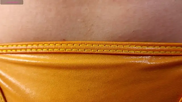  Yourdoll online show from April 13, 2026, 8:02 pm