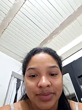 Snapshot of AnnaMil3J chatting on February 27, 2026, 10:42 pm AnnaMil3J online show from February 27, 2026, 10:42 pm