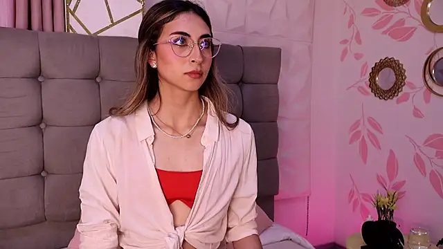 Snapshot of EmmaClark__ chatting on February 28, 2026, 3:22 pm EmmaClark online show from February 28, 2026, 3:22 pm