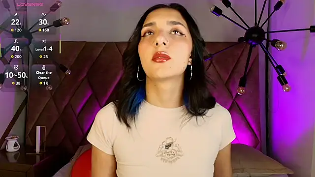 Snapshot of Aris_Suarez chatting on May 8, 2026, 4:38 am Aris Suarez online show from May 8, 2026, 4:38 am