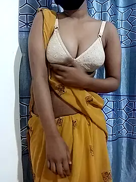 Snapshot of Cute_Queen_Noor chatting on February 8, 2026, 7:11 pm Cute Queen Noor online show from February 8, 2026, 7:11 pm