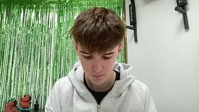 Snapshot of YourMilkyGuy chatting on February 19, 2026, 1:30 pm YourMilkyGuy online show from February 19, 2026, 1:30 pm