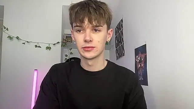 YourMilkyGuy online show from May 31, 2026, 12:22 pm