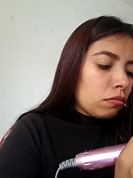 Snapshot of Ariana_Castillo__ chatting on February 22, 2026, 3:24 pm Ariana Castillo online show from February 22, 2026, 3:24 pm