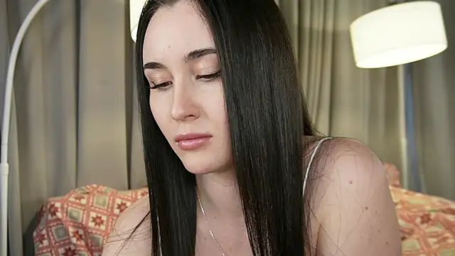 sweety pie girl online show from March 26, 2026, 2:48 pm