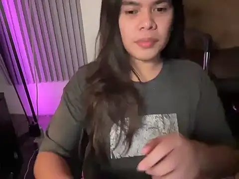 Snapshot of Mooree_naba chatting on October 23, 2025, 10:36 am Mooree naba online show from October 23, 2025, 10:36 am