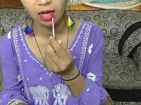 its-nayera online show from April 15, 2026, 3:56 am