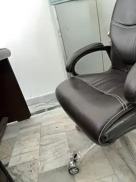 Ronny69y online show from February 26, 2026, 5:51 am