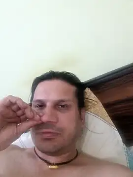 papacitoji online show from March 25, 2026, 10:52 pm