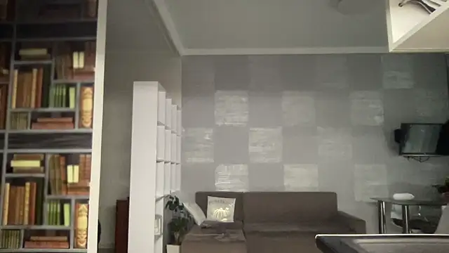 Darsy Rox online show from March 16, 2026, 4:20 am