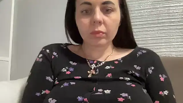 Snapshot of Darsy_Rox chatting on April 29, 2026, 4:22 pm Darsy Rox online show from April 29, 2026, 4:22 pm
