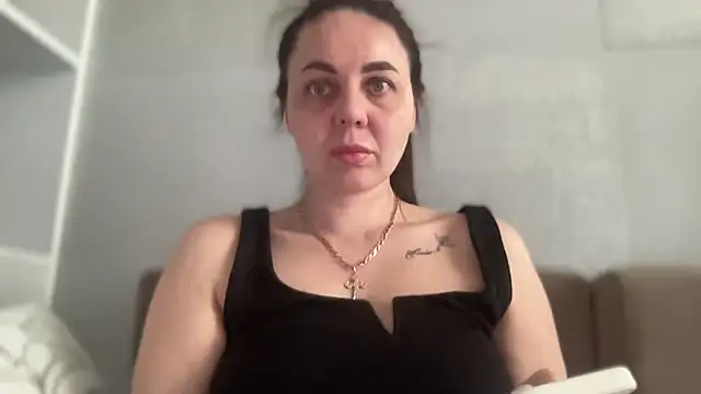 Darsy Rox online show from April 10, 2026, 9:38 am