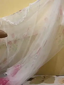 tenten110 online show from March 22, 2026, 4:05 am