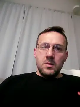 defaktor online show from March 21, 2026, 8:35 pm