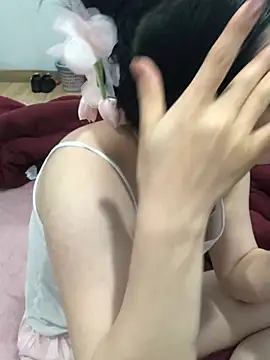 cuty lusy online show from March 26, 2026, 1:37 am