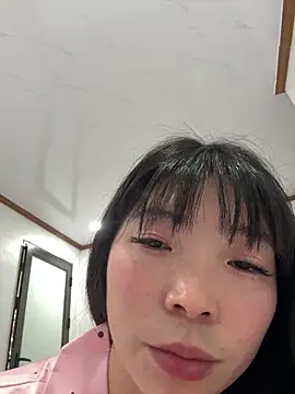 Snapshot of cuty_lusy chatting on February 22, 2026, 9:00 am cuty lusy online show from February 22, 2026, 9:00 am