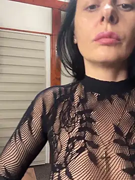 MiriamDelyn online show from March 24, 2026, 9:15 pm