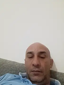 feri1985 online show from February 15, 2026, 4:28 pm