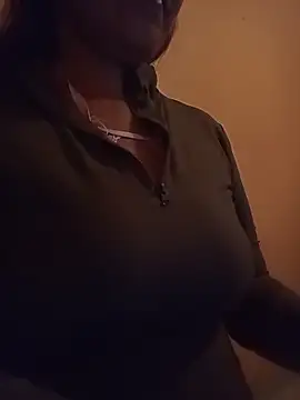 Snapshot of Lindagirlcum chatting on February 17, 2026, 1:19 pm Lindagirlcum online show from February 17, 2026, 1:19 pm