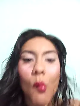 Mel152420 online show from March 6, 2026, 11:00 pm