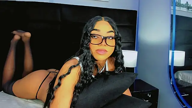 Snapshot of Daniiela_Foxx chatting on June 20, 2026, 1:05 pm Daniiela Foxx online show from June 20, 2026, 1:05 pm
