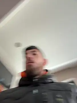 maestroboris95 online show from February 13, 2026, 11:43 am