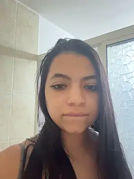 Aurea Silk online show from April 4, 2026, 6:47 pm