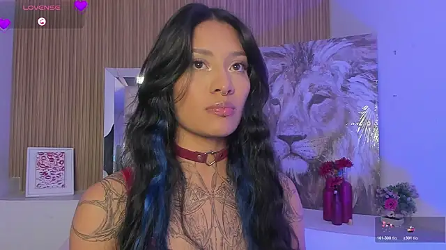 Snapshot of NicoleMonet1 chatting on February 13, 2026, 10:21 pm NicoleMonet1 online show from February 13, 2026, 10:21 pm