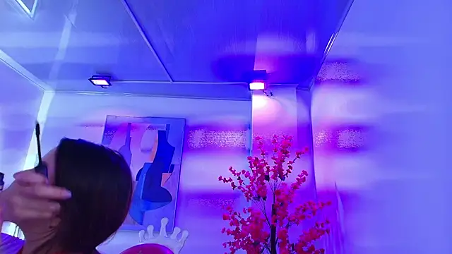 Chloe dolly online show from March 29, 2026, 11:45 am