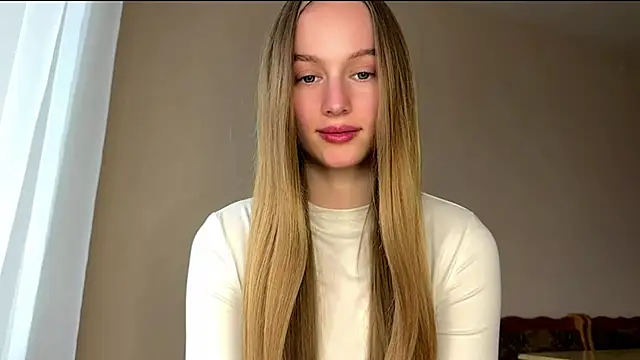Viktoria Vibes online show from May 15, 2026, 3:43 pm