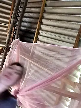 Yiyoongg online show from March 25, 2026, 1:50 am