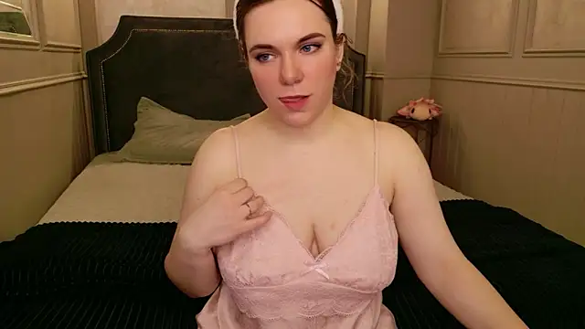 Teona Owenss online show from April 11, 2026, 5:48 am