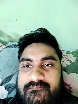 loyalboy 0052 online show from April 14, 2026, 6:24 pm