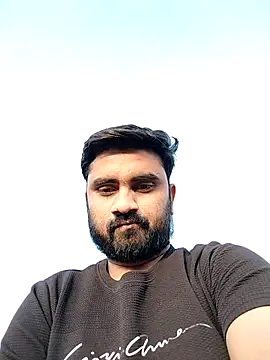 loyalboy 0052 online show from April 11, 2026, 11:58 am