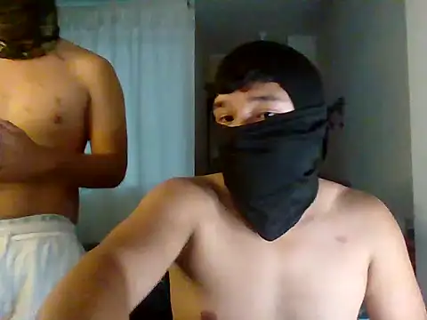 Snapshot of FernandoHot67 chatting on February 18, 2026, 11:01 pm FernandoHot67 online show from February 18, 2026, 11:01 pm