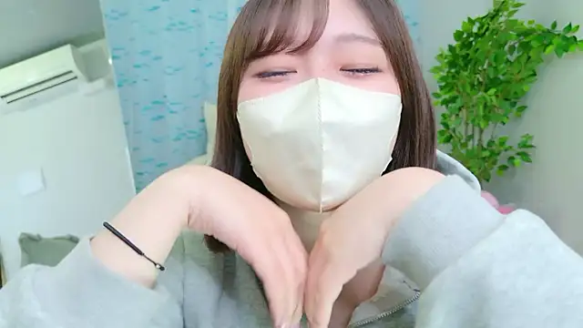 Snapshot of Saki_chanF chatting on June 11, 2026, 7:38 am Saki chanF online show from June 11, 2026, 7:38 am