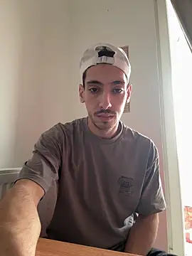 Snapshot of AdonisGODR chatting on February 13, 2026, 12:05 pm AdonisGODR online show from February 13, 2026, 12:05 pm