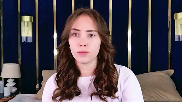 Arielle Vade online show from March 28, 2026, 5:41 am