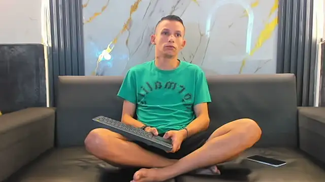 Isaak 26 online show from March 19, 2026, 1:00 pm