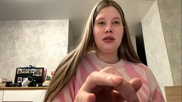 Lunexia Kysstoria online show from April 19, 2026, 8:26 am