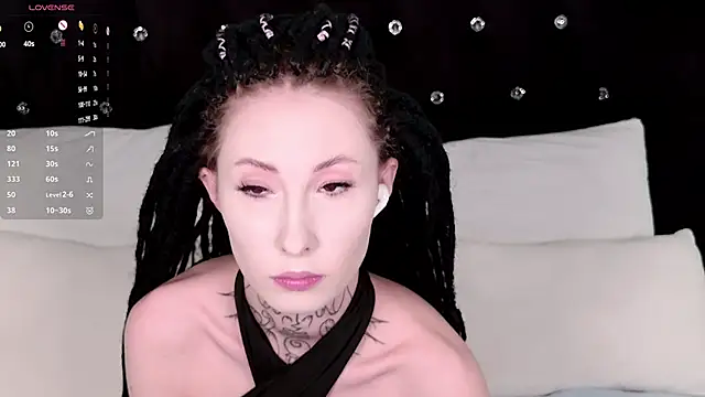 roxy morrison x online show from March 22, 2026, 5:36 pm