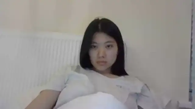 Joycelovely online show from March 9, 2026, 6:33 pm