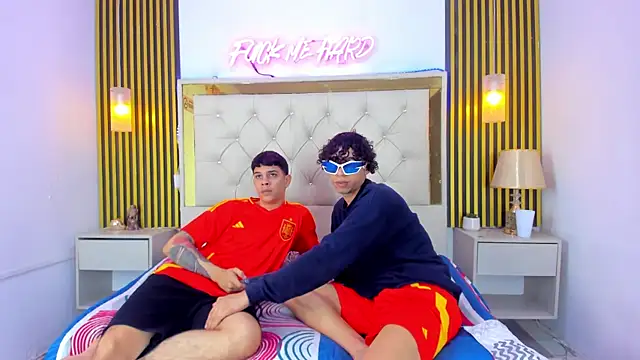 Adventurous Boys online show from April 14, 2026, 6:13 pm